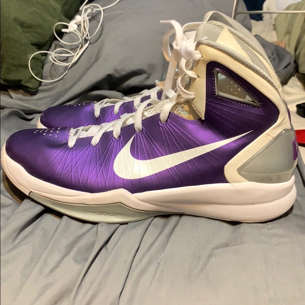 Men’s 2010 Nike Hyperdunk